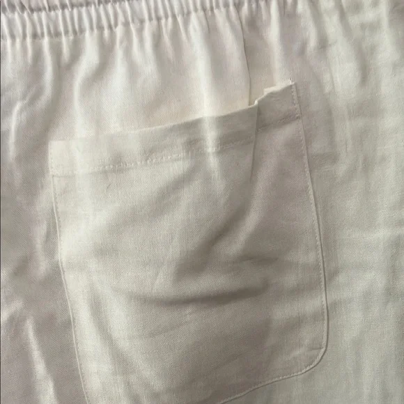 Forever 21 Men’s Cream and Green Bermudas Shorts with Botanical Trim 2XL - Picture 4 of 5